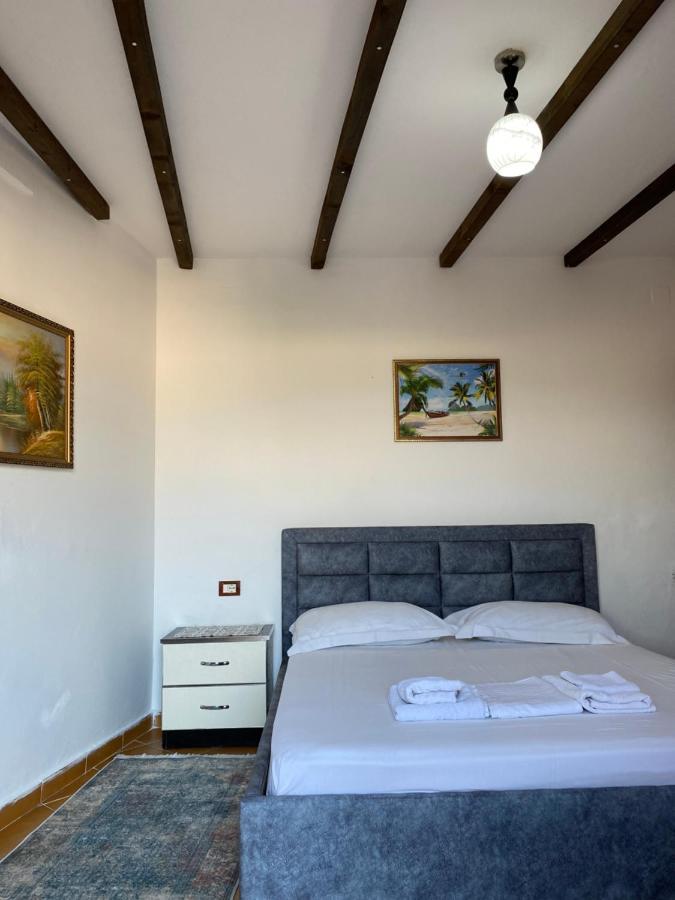 Aria Baci Guest House Берат Экстерьер фото